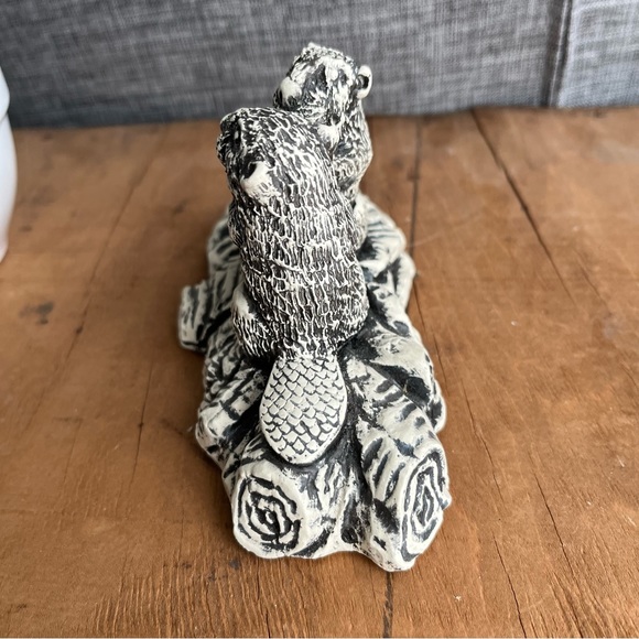 Vintage Beaver Dam Sculpture Figure Aardik Soapstone Canada Original sticker - Picture 2 of 7